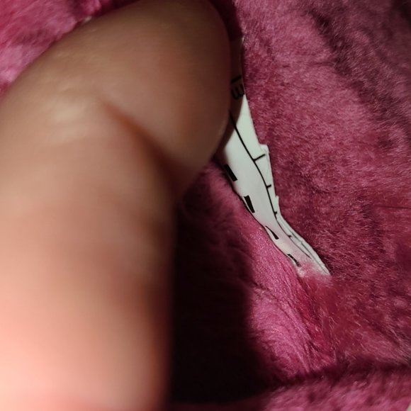 Ugg Pink Fluff Yeah Slippers - Picture 6 of 8